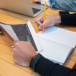 записи с коэффициентами и аргументами перед матчем