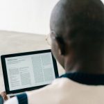 редактор сверяет описание с разбором матча